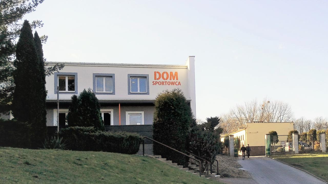Dom Sportowca Bed and Breakfast Racibórz Buitenkant foto